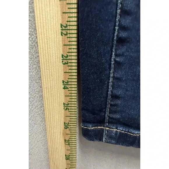 Torrid Feel The Fit Women's Jeans Sz 24R High Rise Luxe Super Skinny Super Soft - Picture 5 of 9